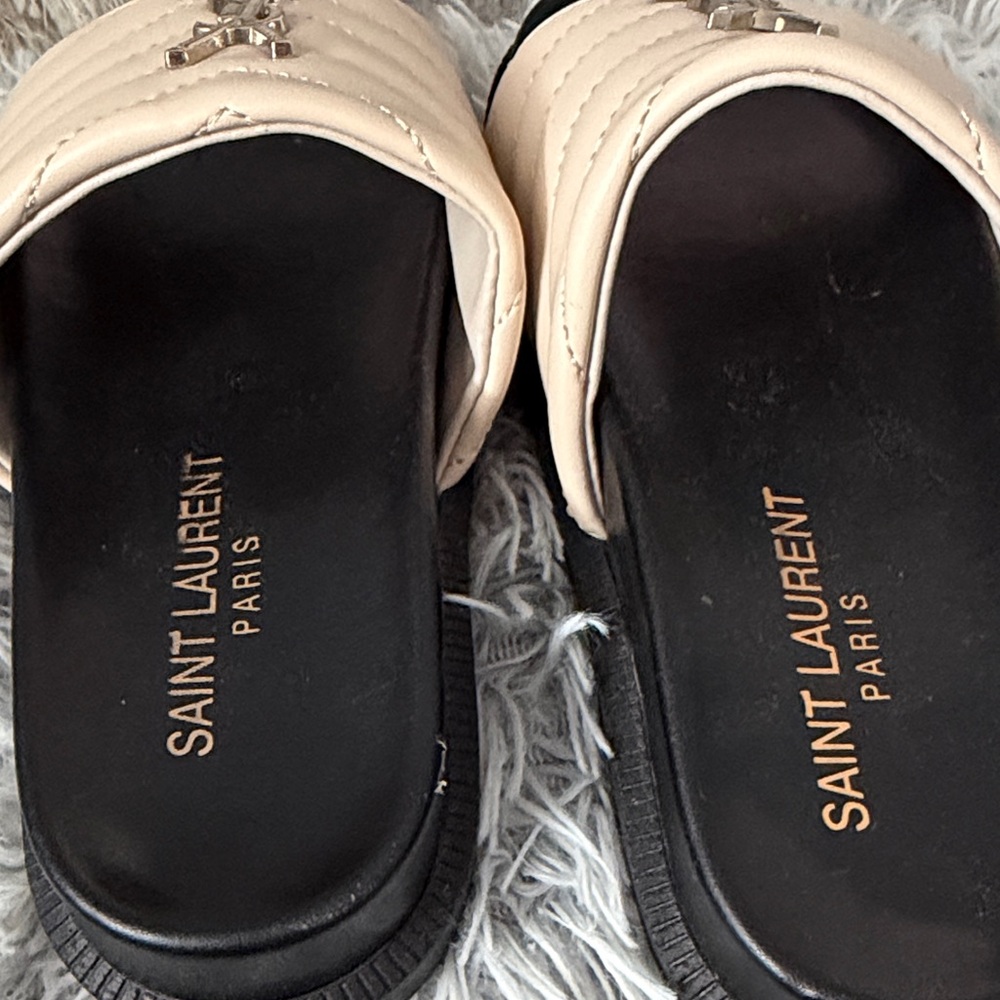 Saint Laurent Beige Quilted Logo Slide Sandals - Picture 3 of 4